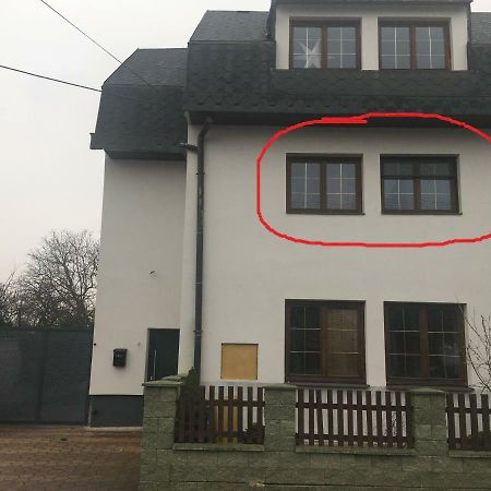 Apartment Dubnica-Prejta 2 Dubnica nad Vahom Luaran gambar